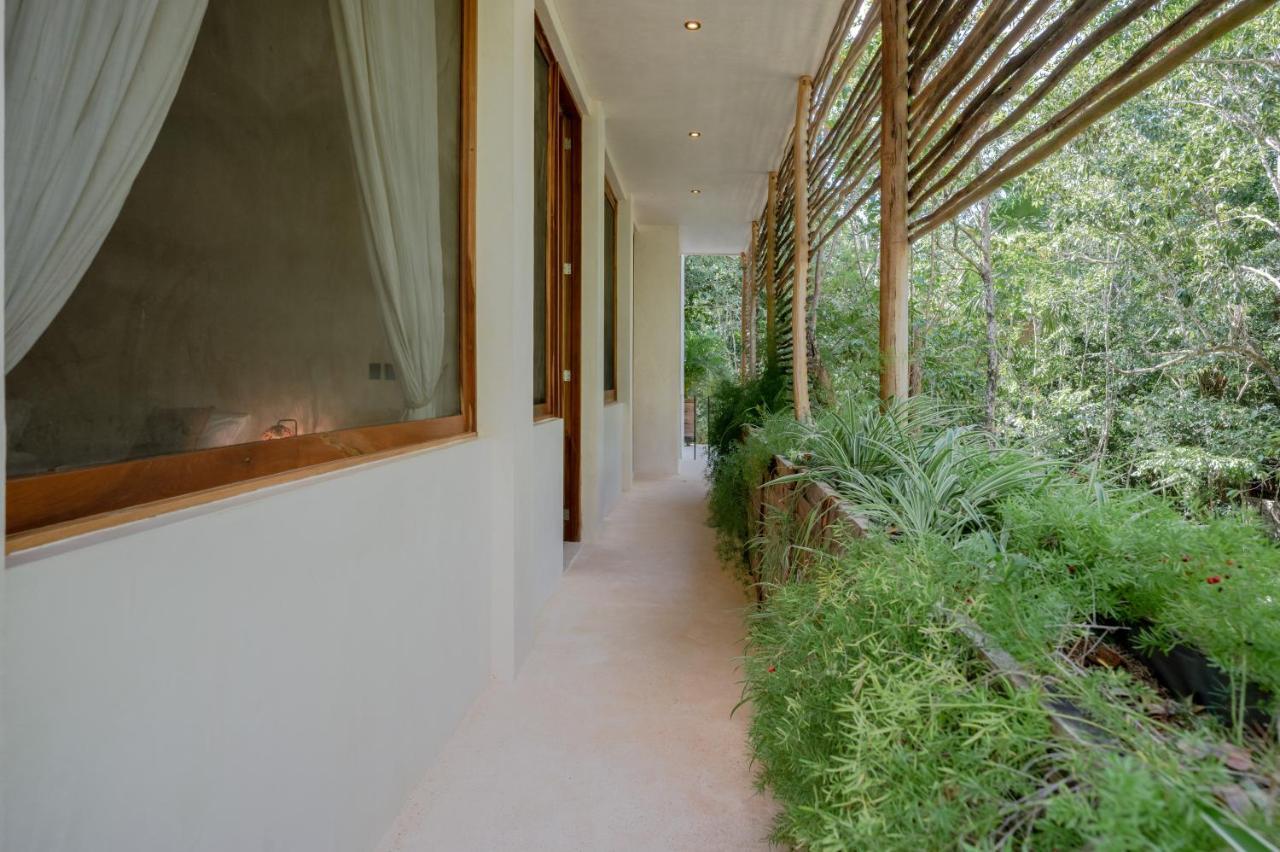 Naum - Secluded Villa With Private Cenote Tulum Esterno foto