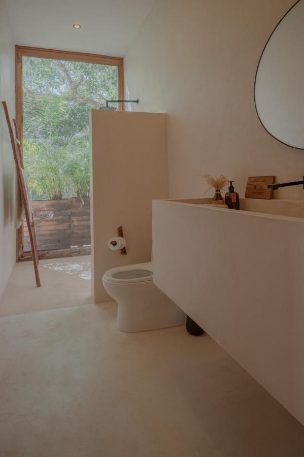 Naum - Secluded Villa With Private Cenote Tulum Esterno foto