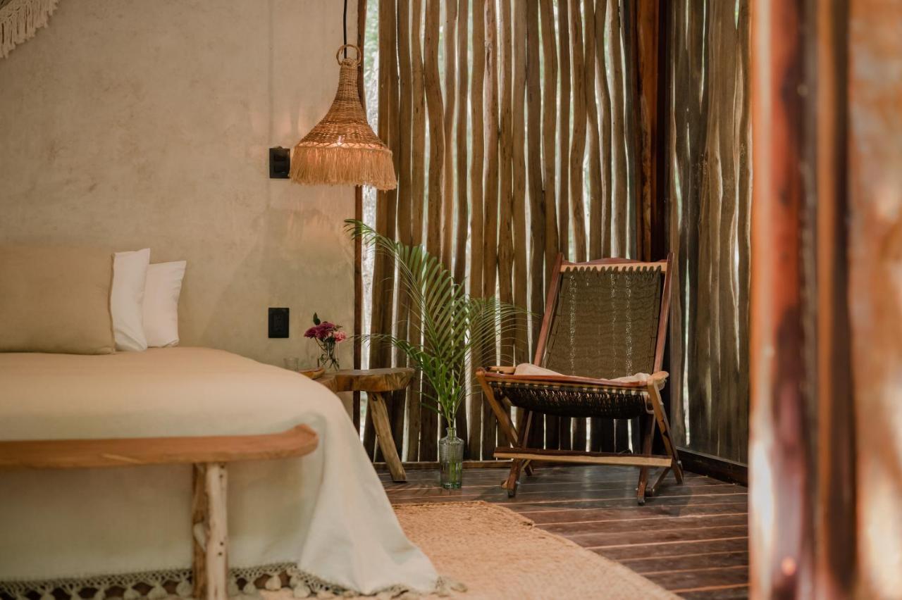 Naum - Secluded Villa With Private Cenote Tulum Esterno foto