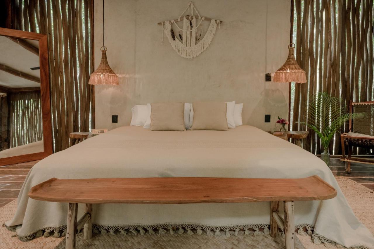 Naum - Secluded Villa With Private Cenote Tulum Esterno foto